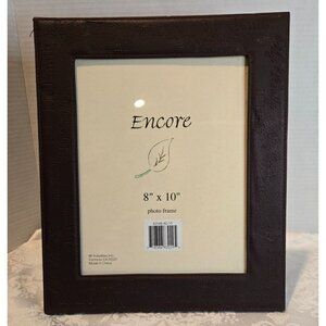 Encore  Brown Leather 8" x 10" "My Family" Picture Frame Vintage 1990s